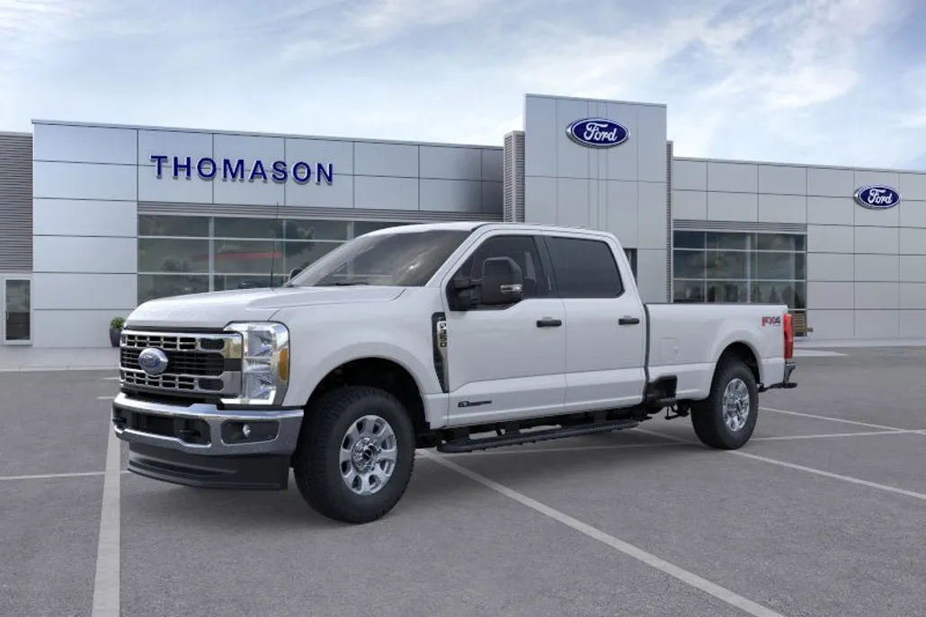 2025 Ford F-350 XLT photo 1