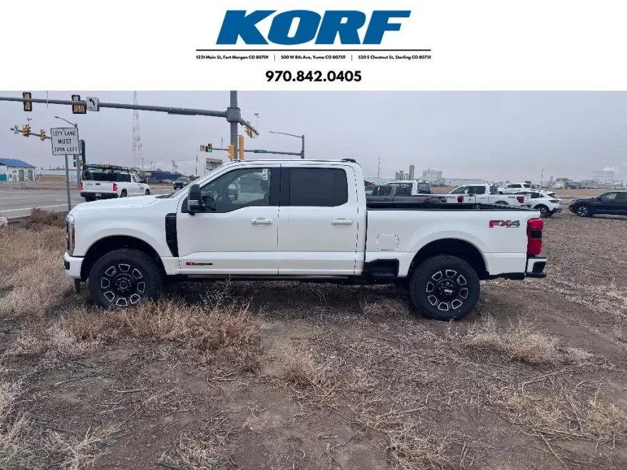 2025 Ford F-250 Platinum photo 1