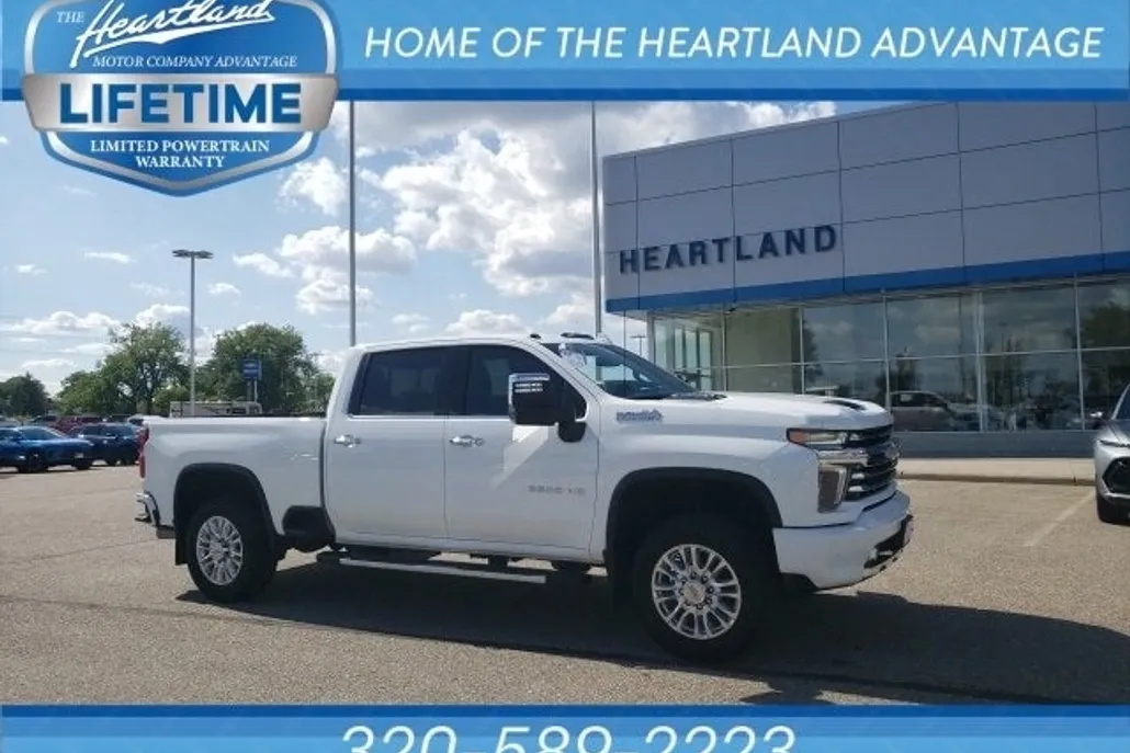 2023 Chevrolet Silverado High Country photo 1