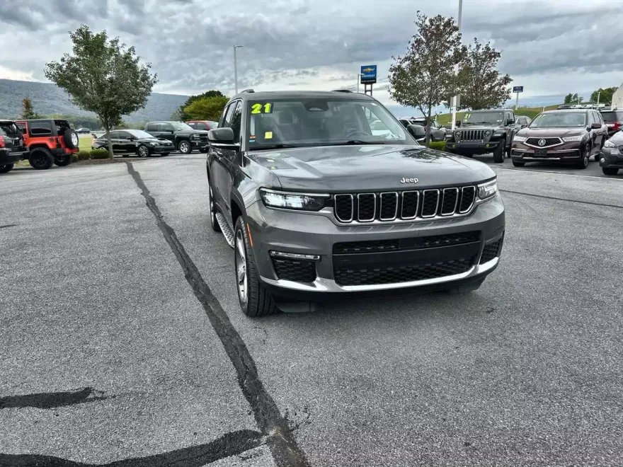 2021 Jeep Grand Cherokee Limited photo 1