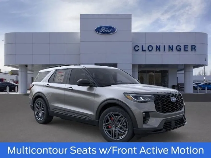 2025 Ford Explorer ST photo 1