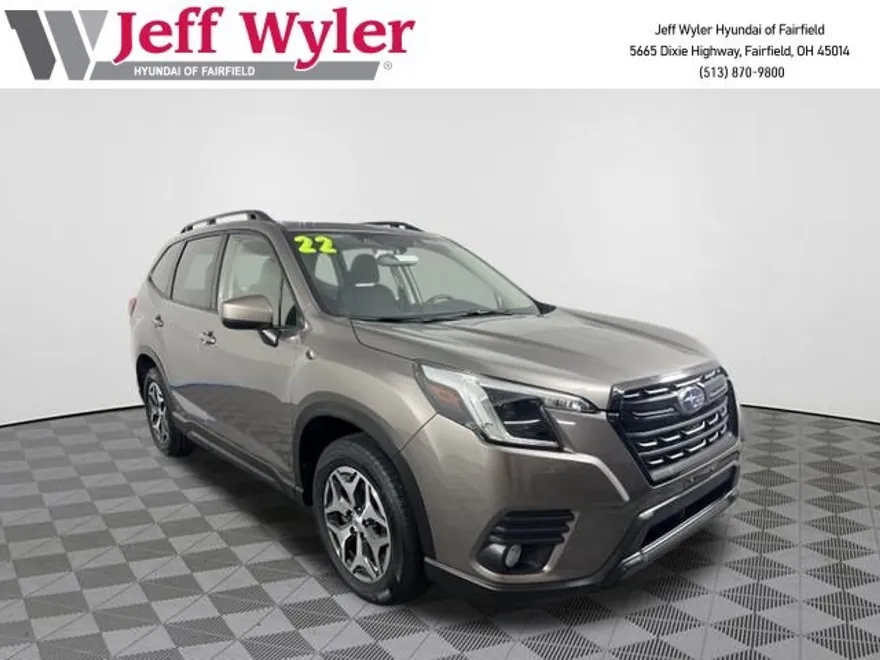 2022 Subaru Forester Premium photo 1
