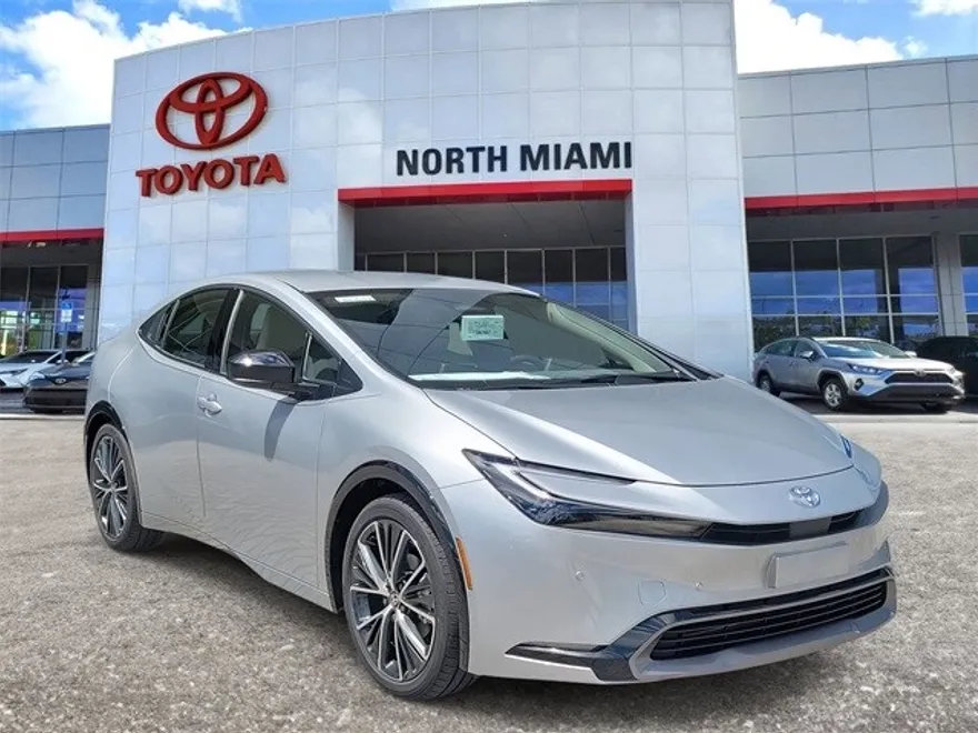 2026 Toyota Prius XLE photo 1