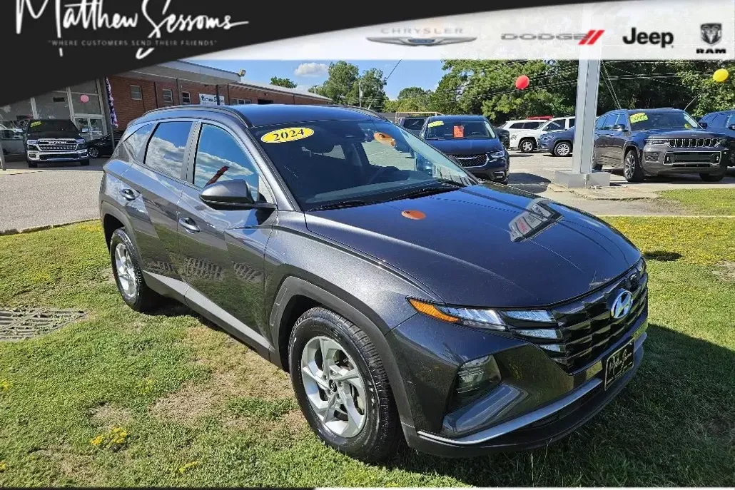 2024 Hyundai Tucson SEL photo 1
