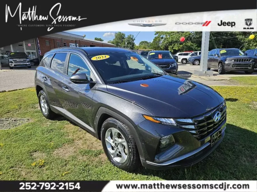 2024 Hyundai Tucson SEL photo 1