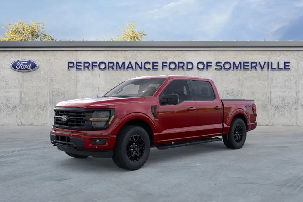 2025 Ford F-150 XLT photo 1