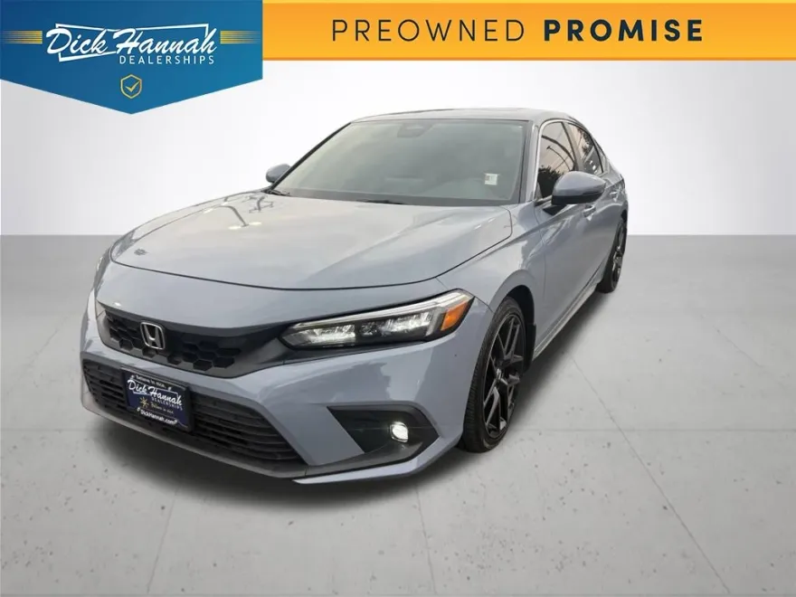 2024 Honda Civic Sport Touring photo 1