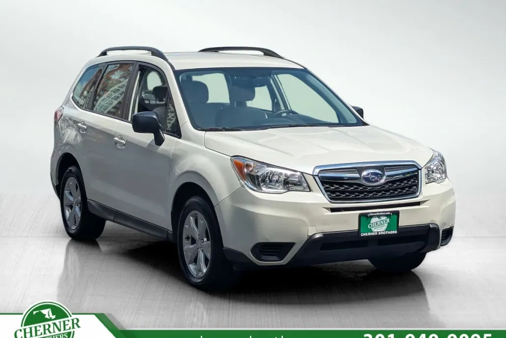 2016 Subaru Forester 2.5i photo 1
