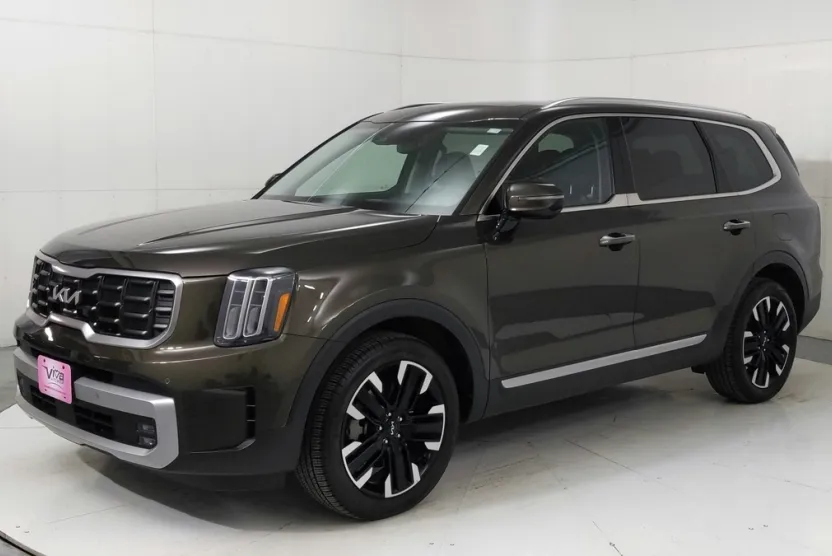 2024 Kia Telluride SX photo 1