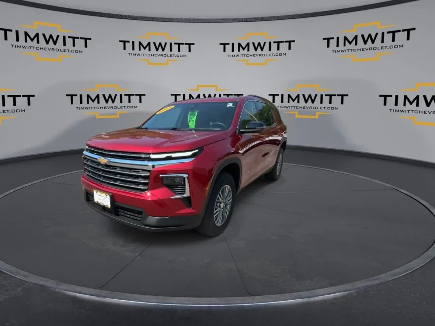 2024 Chevrolet Traverse photo 1