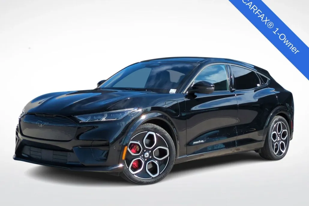 2022 Ford Mustang Mach-E GT photo 1