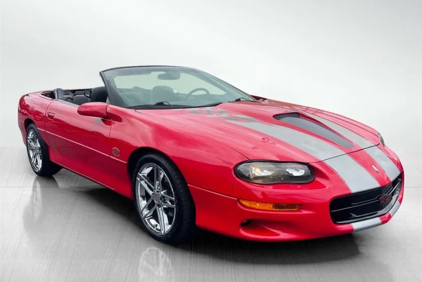 2002 Chevrolet Camaro Sport Coupe photo 1