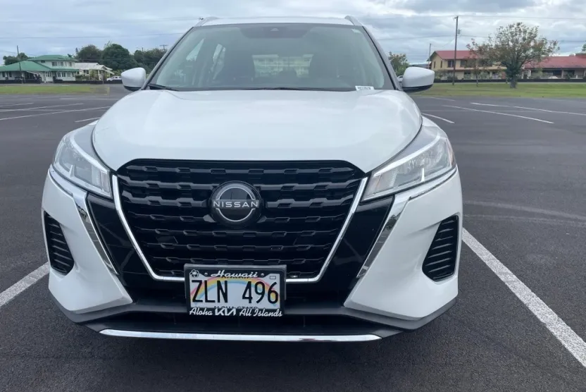 2023 Nissan Kicks SV photo 1