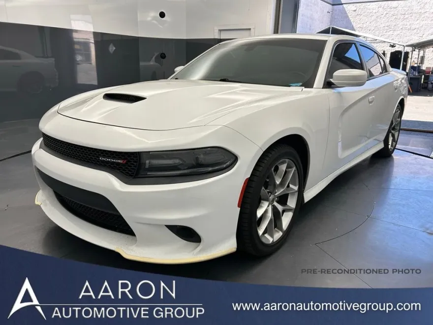 2020 Dodge Charger GT photo 1