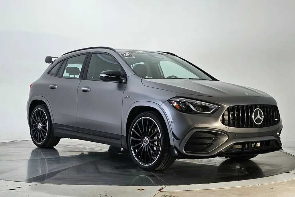 2025 Mercedes Benz GLA AMG 35 4MATIC photo 1