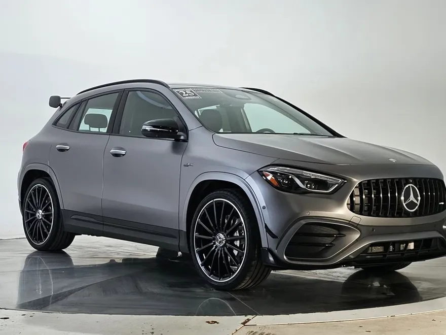 2025 Mercedes Benz GLA AMG 35 4MATIC photo 1