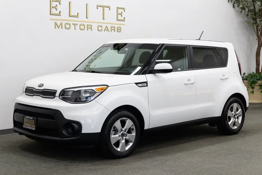 2019 Kia Soul Base photo 1