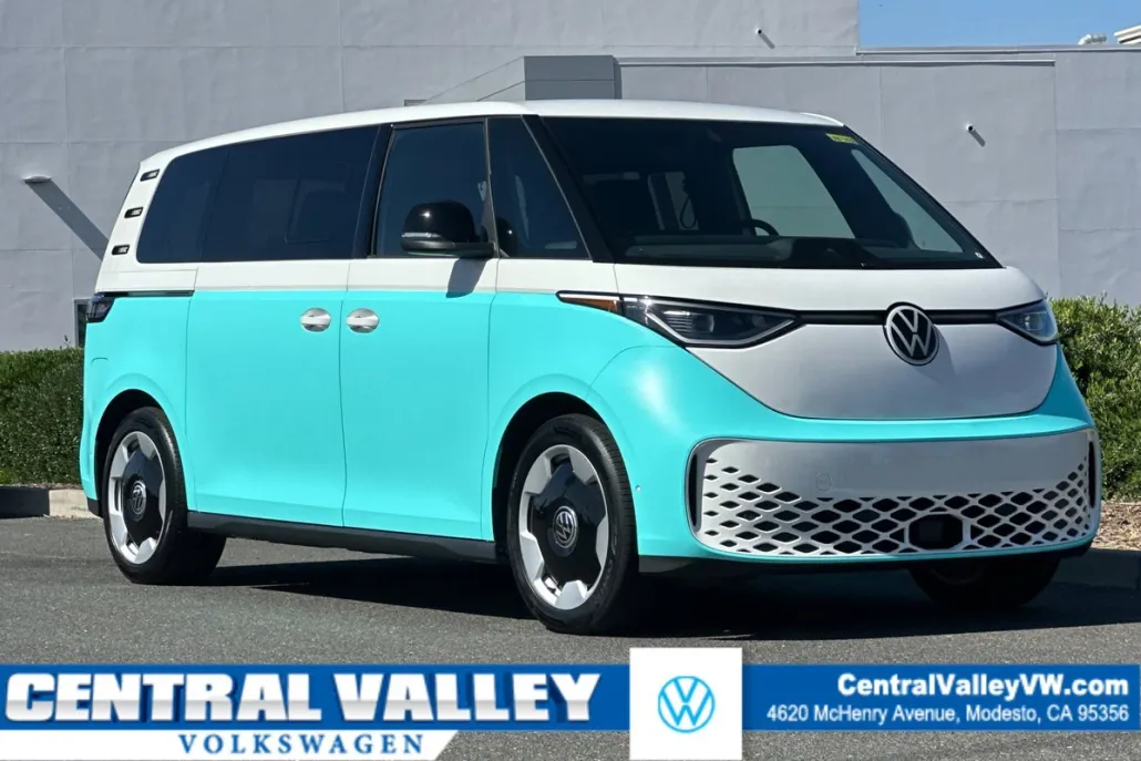2025 Volkswagen ID. Buzz Pro S photo 1