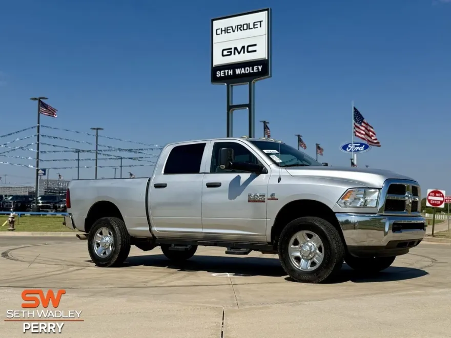 2016 Ram 2500 Tradesman photo 1
