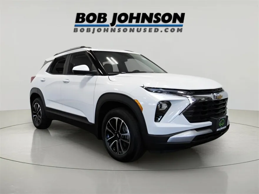 2025 Chevrolet Trailblazer LT photo 1