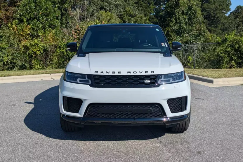 2022 Land Rover Range Rover Sport HSE Silver Edition photo 1