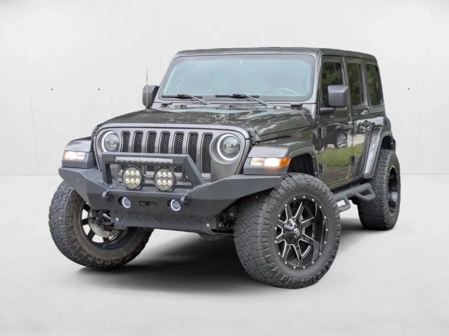 2021 Jeep Wrangler Unlimited Anniversary Edition Sport photo 1
