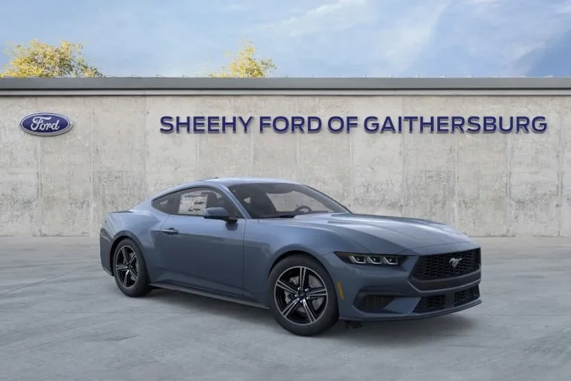 2025 Ford Mustang EcoBoost photo 1