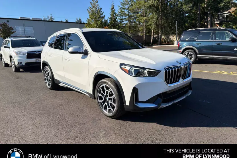 2023 Bmw X1 XDrive28i photo 1