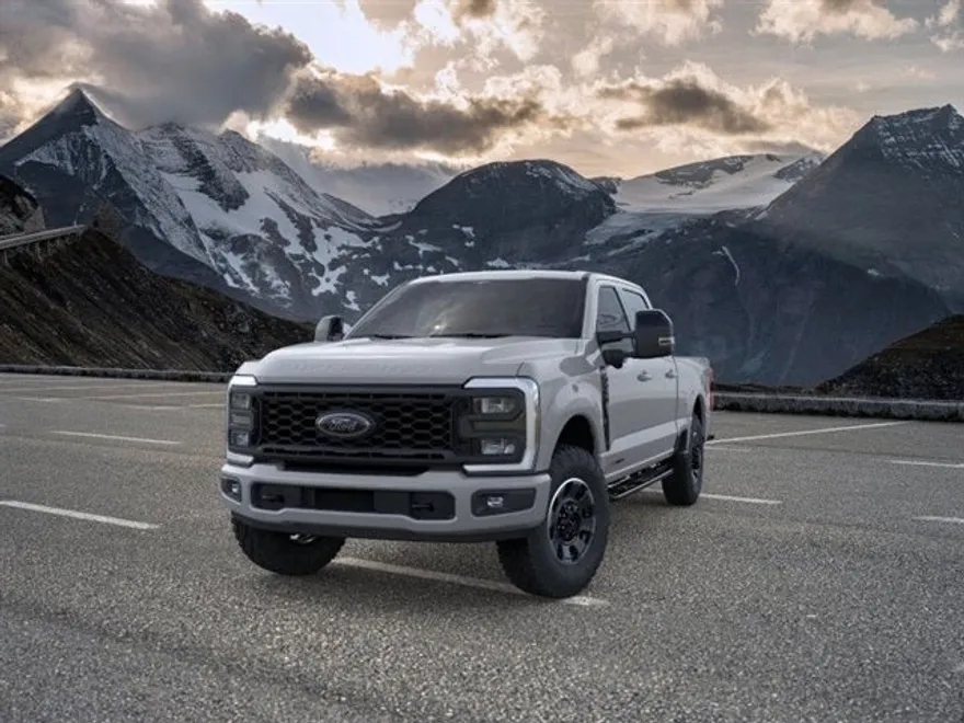 2025 Ford F-250 photo 1
