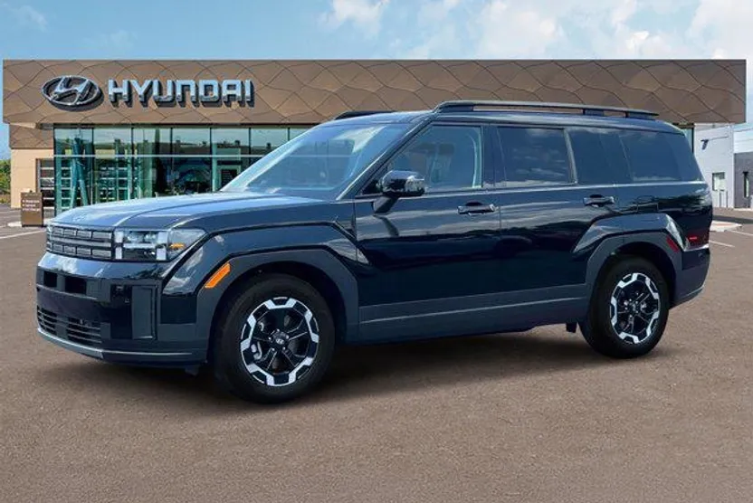 2025 Hyundai Santa Fe SEL photo 1
