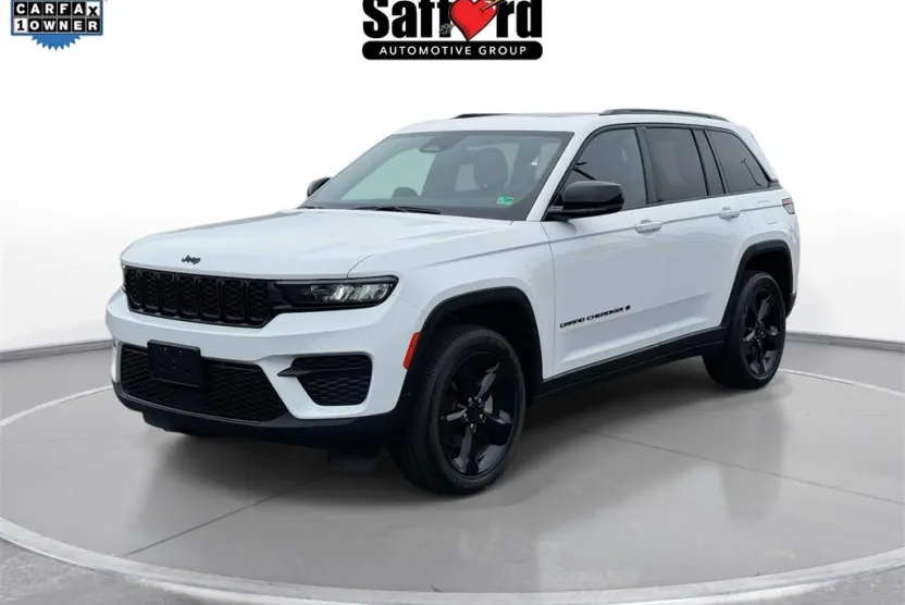 2023 Jeep Grand Cherokee Altitude photo 1