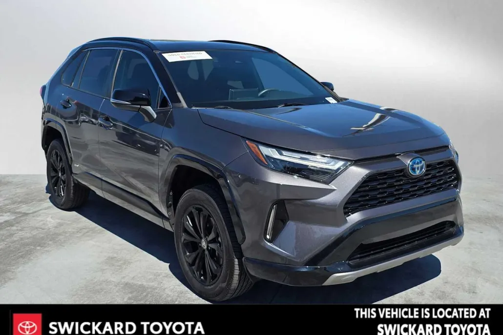 2022 Toyota RAV4 Hybrid XSE photo 1