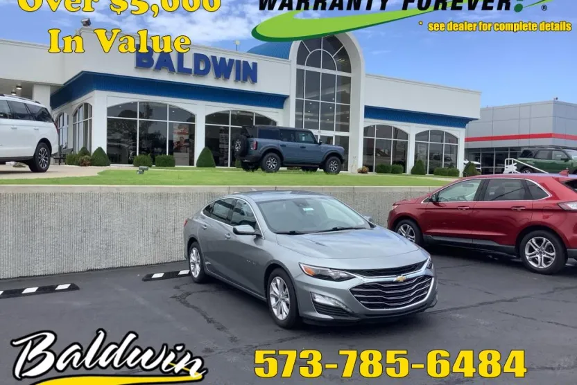 2023 Chevrolet Malibu 1LT photo 1