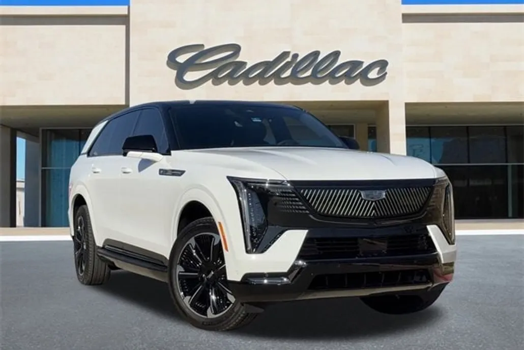 2025 Cadillac Escalade IQ Sport photo 1