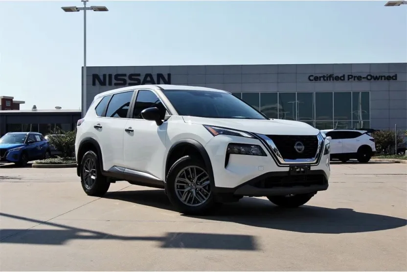 2023 Nissan Rogue S photo 1