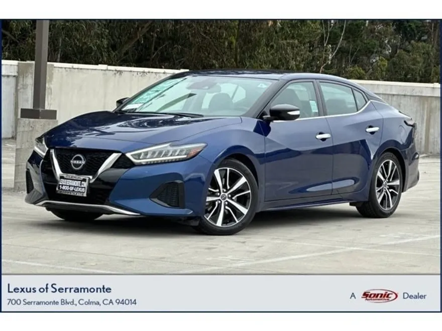 2023 Nissan Maxima SV photo 1