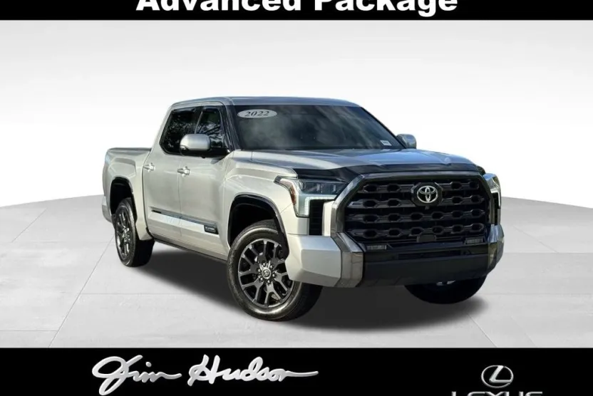 2022 Toyota Tundra Platinum photo 1