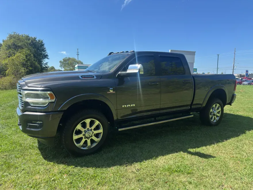 2022 Ram 2500 Laramie photo 1