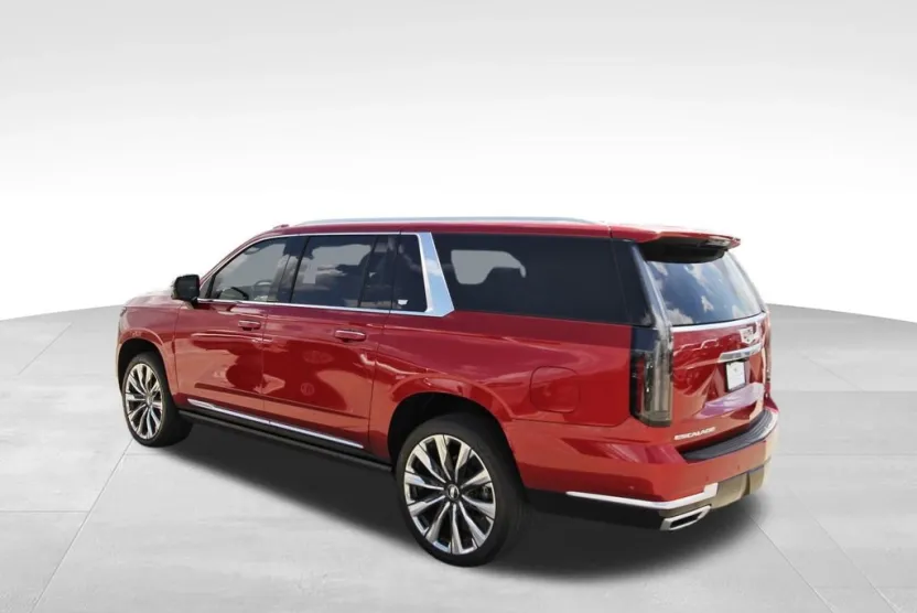 2026 Cadillac Escalade ESV Luxury photo 1