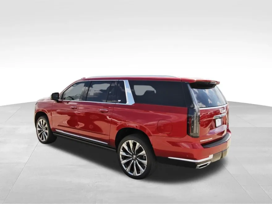 2026 Cadillac Escalade ESV Luxury photo 1