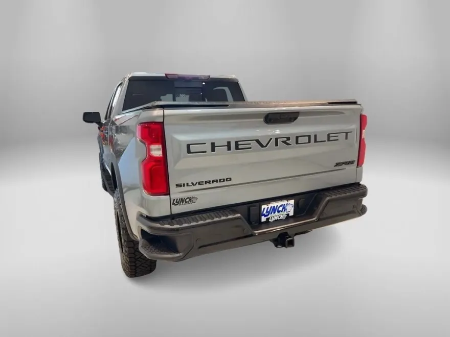 2024 Chevrolet Silverado 1500 ZR2 photo 1