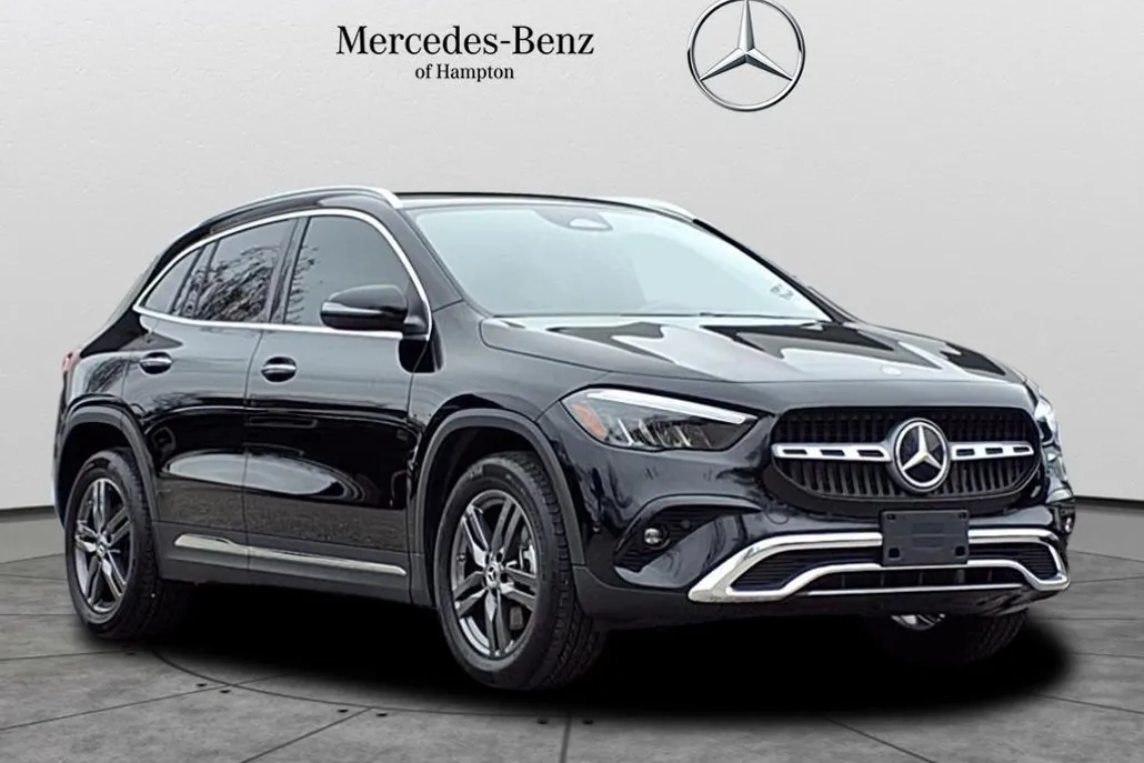 2025 Mercedes Benz GLA 250 4MATIC photo 1