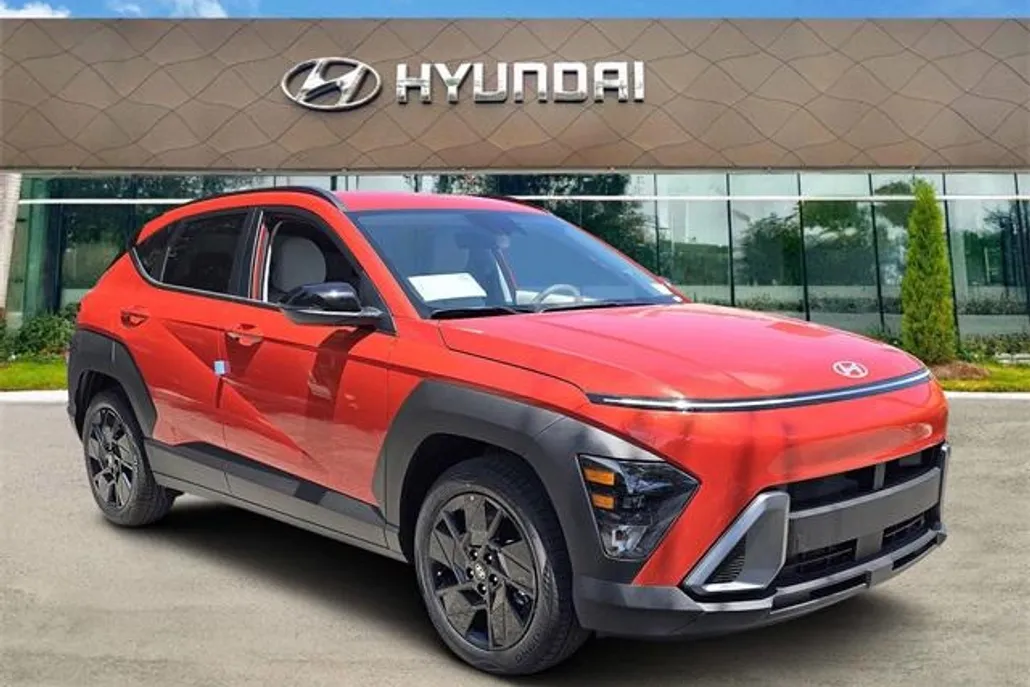 2026 Hyundai Kona SEL photo 1