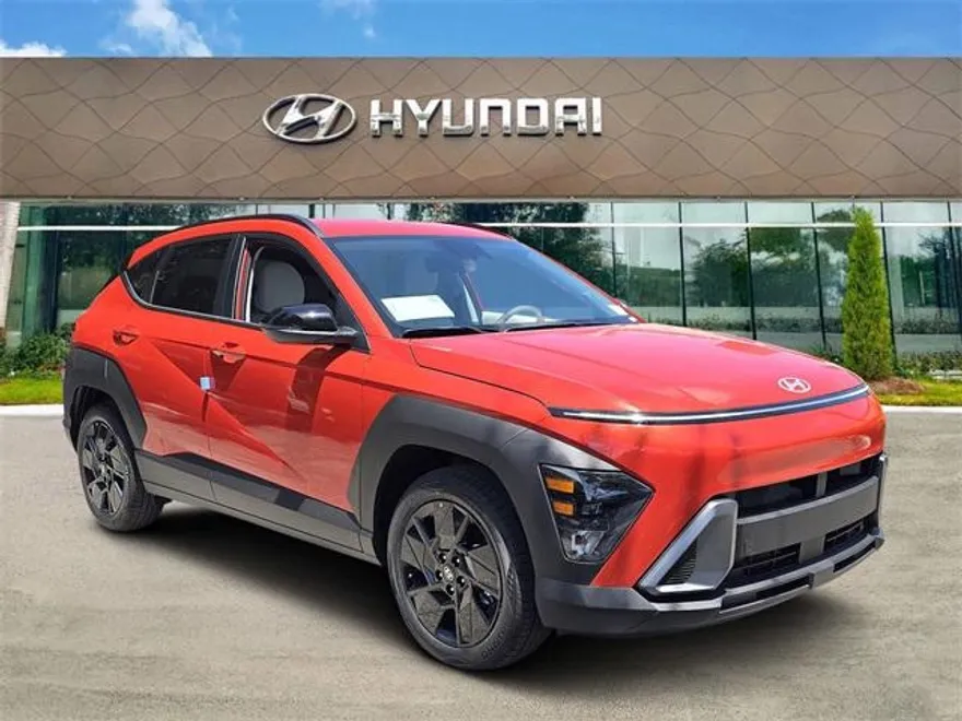 2026 Hyundai Kona SEL photo 1