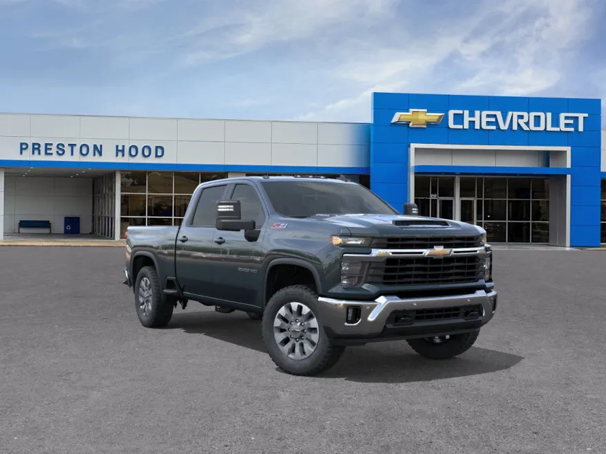 2025 Chevrolet Silverado 2500HD LT photo 1