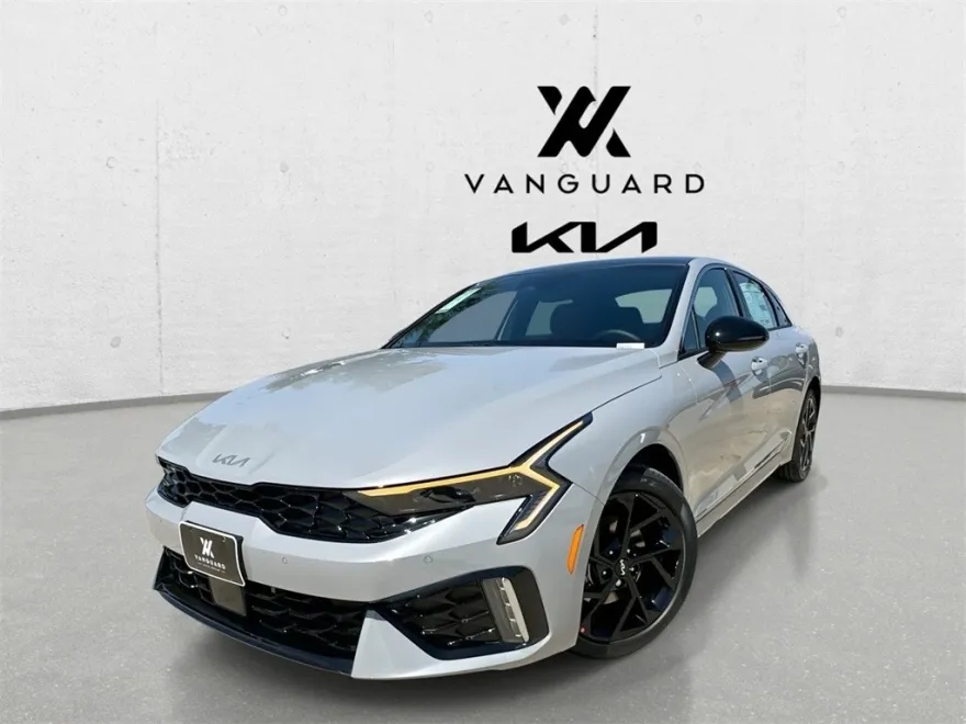 2026 Kia K5 GT-Line photo 1