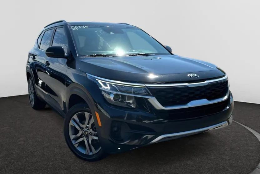 2021 Kia Seltos S photo 1