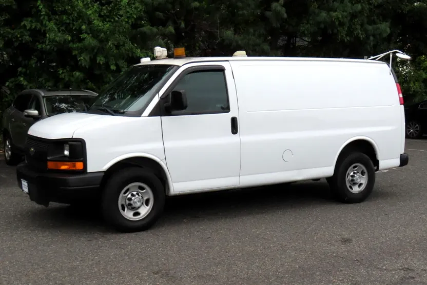 2016 Chevrolet Express 2500 Cargo photo 1