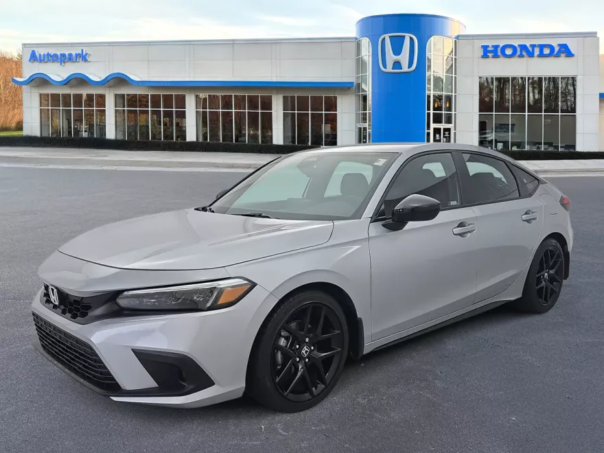 2024 Honda Civic Sport Hatchback photo 1