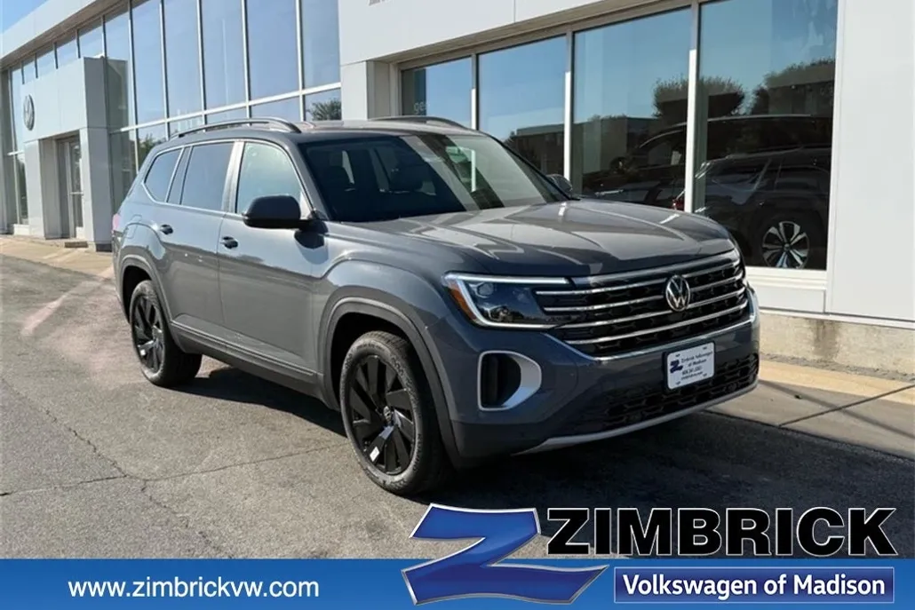 2026 Volkswagen Atlas SE Technology photo 1